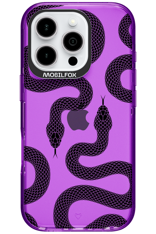 Snakes - Apple iPhone 16 Pro