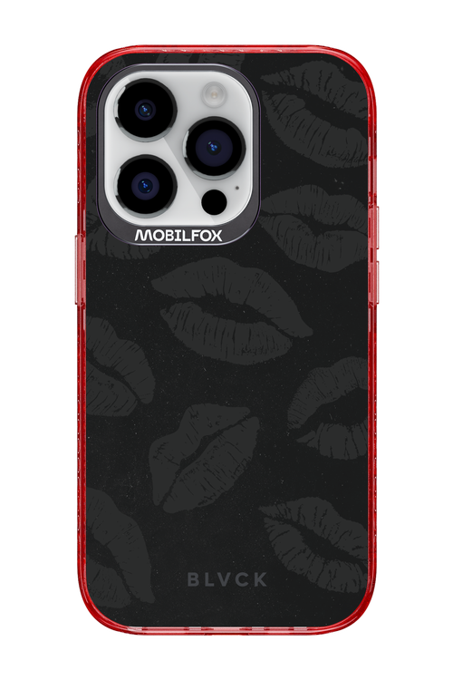 Dark Lips - Apple iPhone 14 Pro