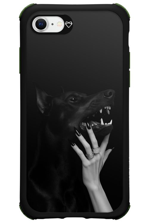 Hellhound - Apple iPhone 8