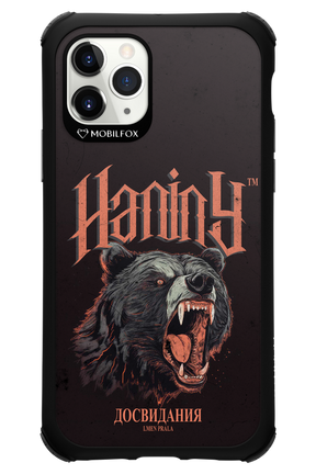 Bear Attack - Apple iPhone 11 Pro