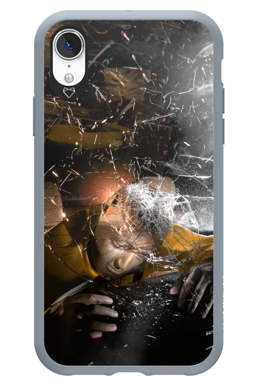 Final Impact - Apple iPhone XR