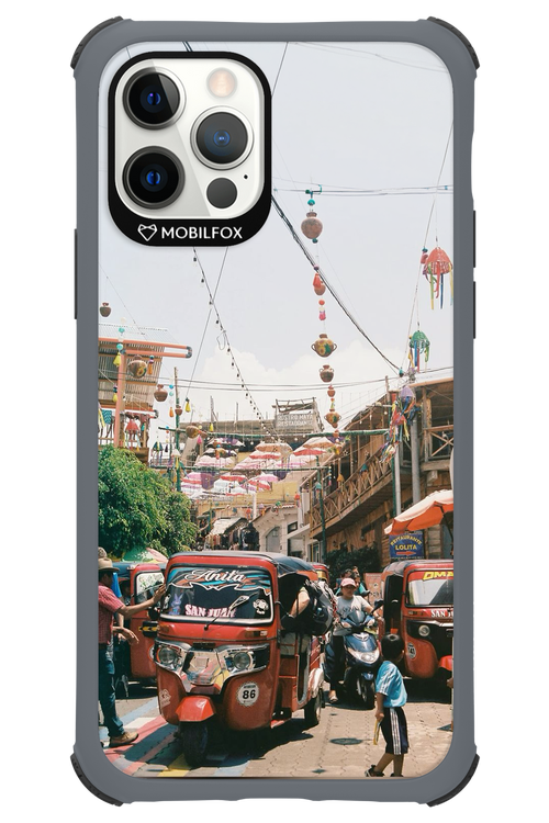 Guatemala Day 2.0 - Apple iPhone 12 Pro