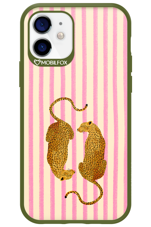 Retro Leo 2.0 - Apple iPhone 12