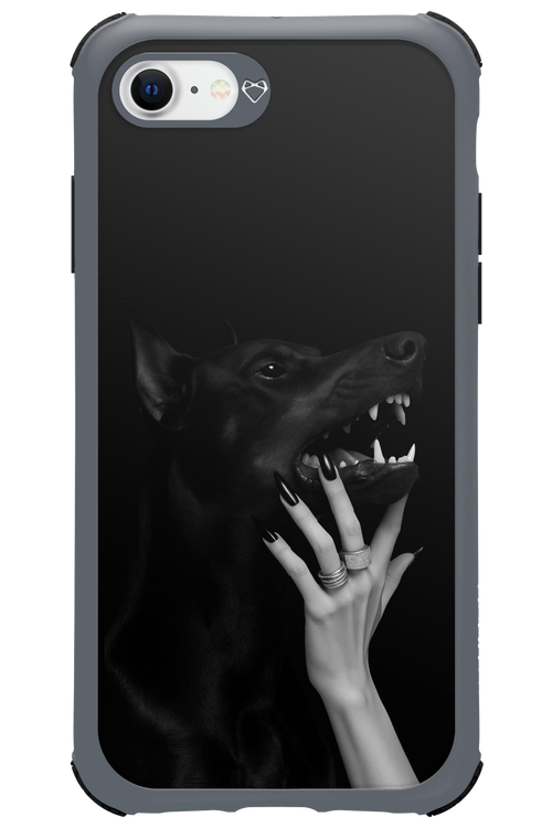 Hellhound - Apple iPhone 8