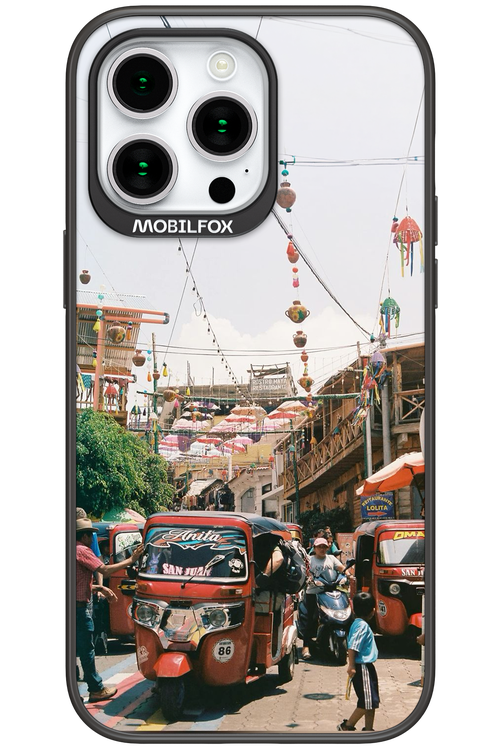 Guatemala Day 2.0 - Apple iPhone 15 Pro Max