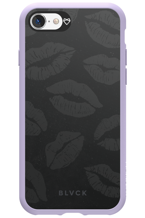 Dark Lips - Apple iPhone SE 2022