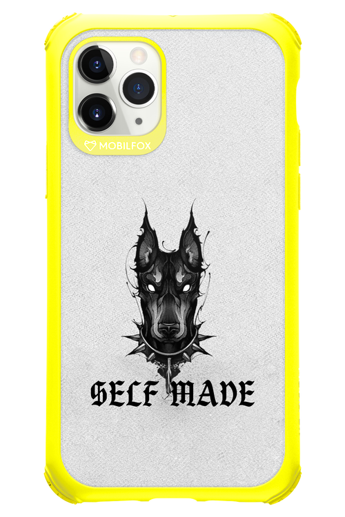 Self Made - Apple iPhone 11 Pro