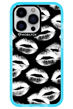 Ghost Kiss Black - Apple iPhone 13 Pro