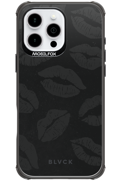 Dark Lips - Apple iPhone 16 Pro Max