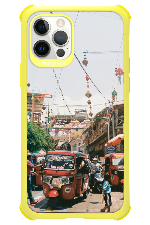 Guatemala Day 2.0 - Apple iPhone 12 Pro