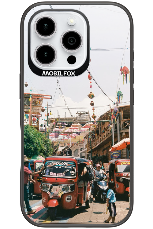Guatemala Day 2.0 - Apple iPhone 16 Pro