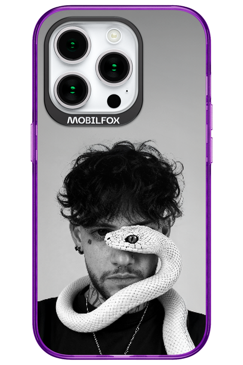 SNAKE (RAVA) 2.0 - Apple iPhone 15 Pro