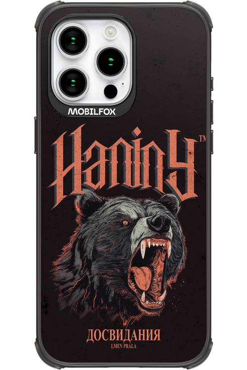 Bear Attack - Apple iPhone 15 Pro Max