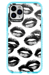 Ghost Kiss - Apple iPhone 11 Pro