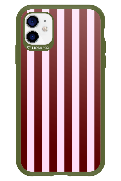 Circus Romance 2.0 - Apple iPhone 11