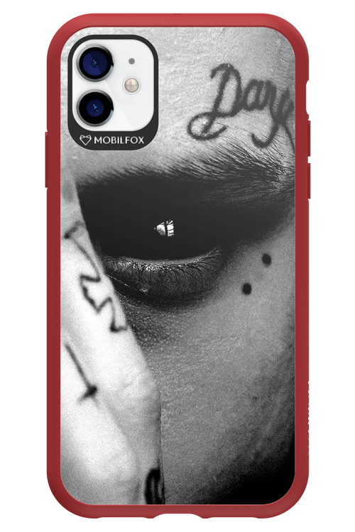 Eye On You - Apple iPhone 11