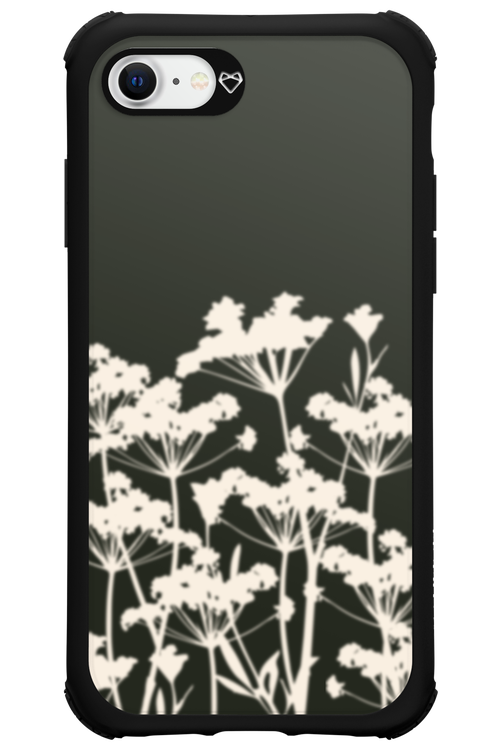 Midnight Bloom - Apple iPhone 7