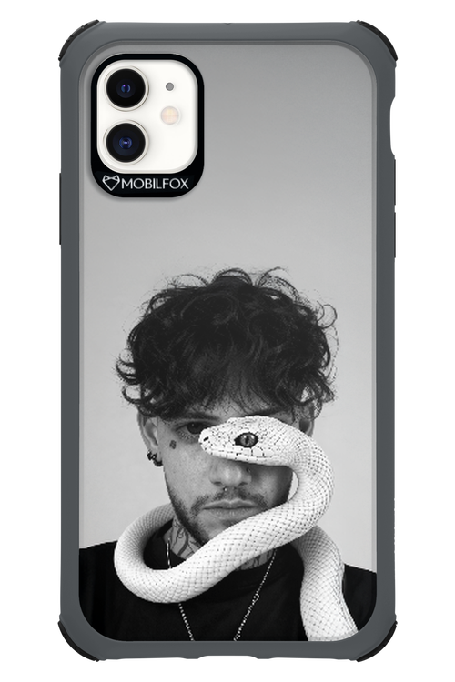 SNAKE (RAVA) - Apple iPhone 11