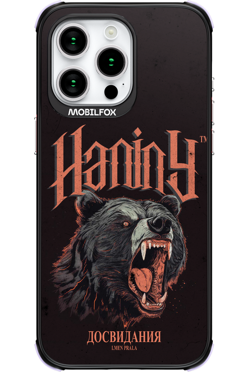 Bear Attack - Apple iPhone 15 Pro Max