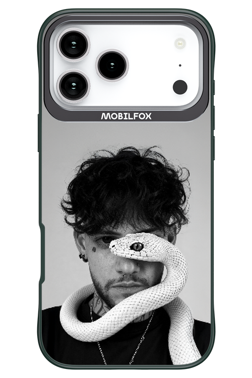 SNAKE (RAVA) 2.0 - Apple iPhone 17 Pro Max