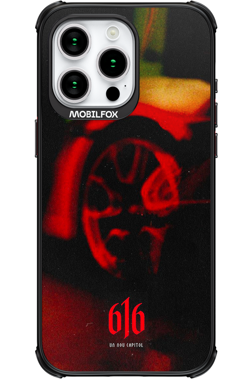 616 - Apple iPhone 15 Pro Max
