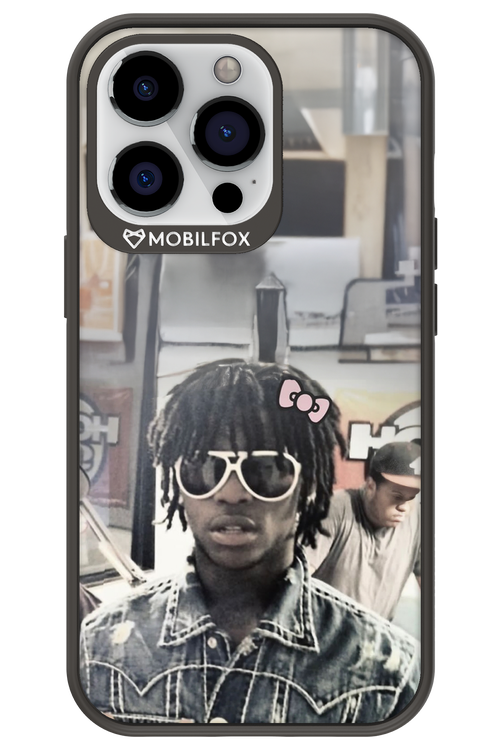Drip ‘n’ Bow 2.0 - Apple iPhone 13 Pro