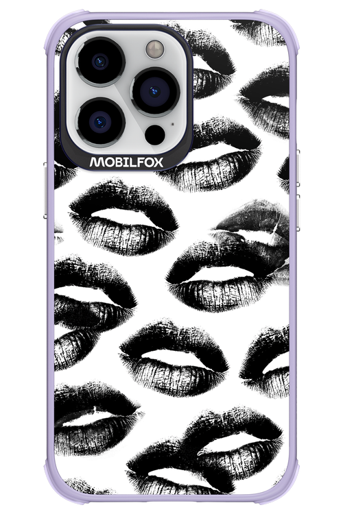Ghost Kiss - Apple iPhone 13 Pro
