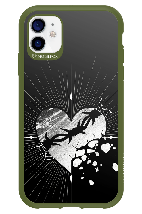 Fehér Szív 2.0 - Apple iPhone 11