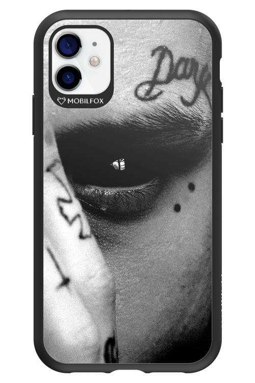 Eye On You - Apple iPhone 11