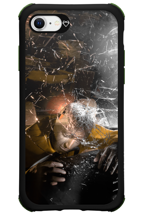 Final Impact - Apple iPhone 8