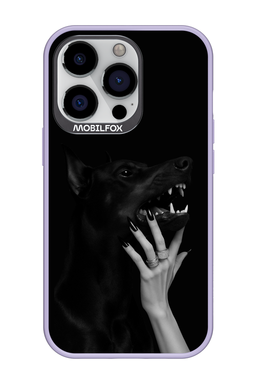 Hellhound - Apple iPhone 13 Pro