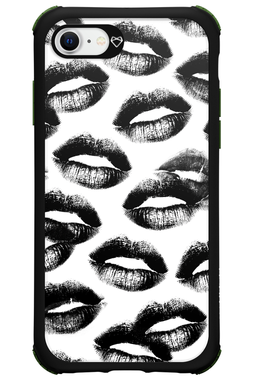 Ghost Kiss - Apple iPhone 7