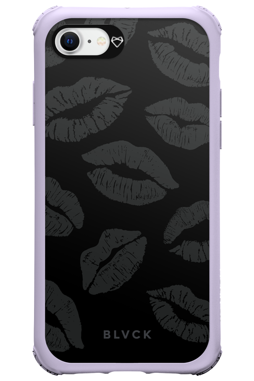 Dark Lips - Apple iPhone SE 2022