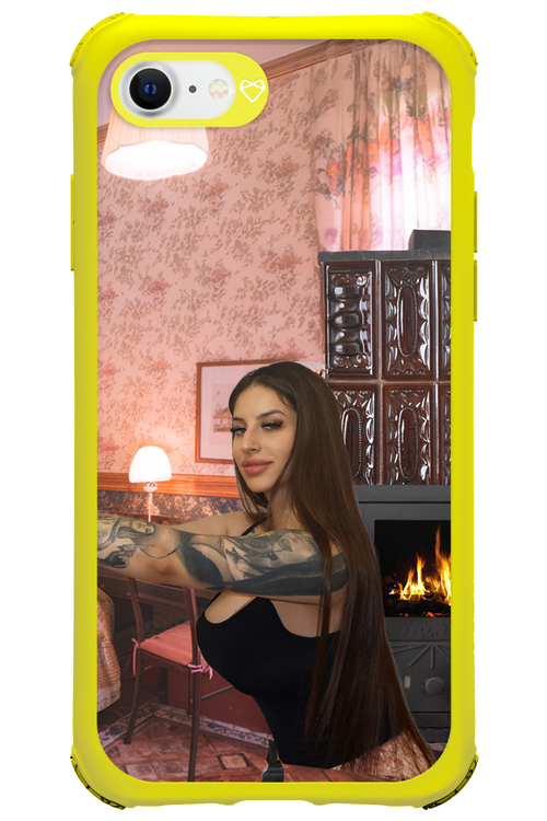 Tattooed Flame - Apple iPhone SE 2022