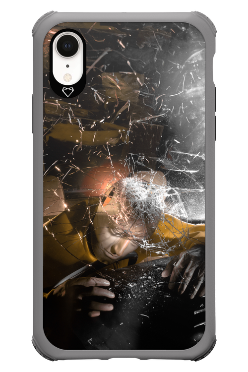 Final Impact - Apple iPhone XR