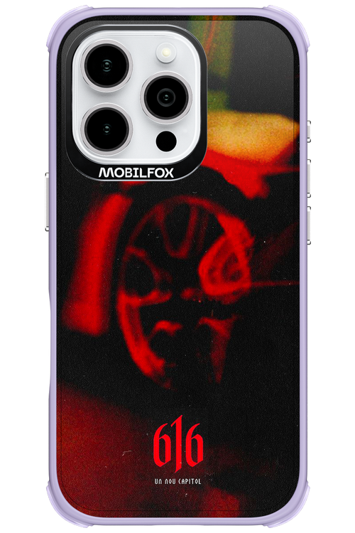 616 2.0 - Apple iPhone 16 Pro